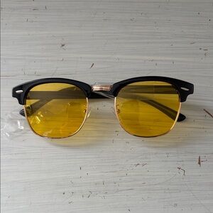 Oversized Black Yellow Tint Sunglasses